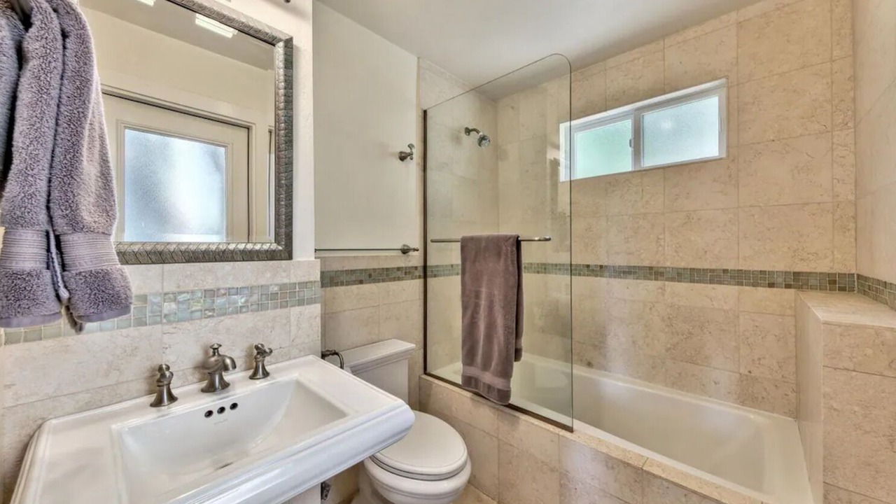 Photo of Bathroom in Tahoma