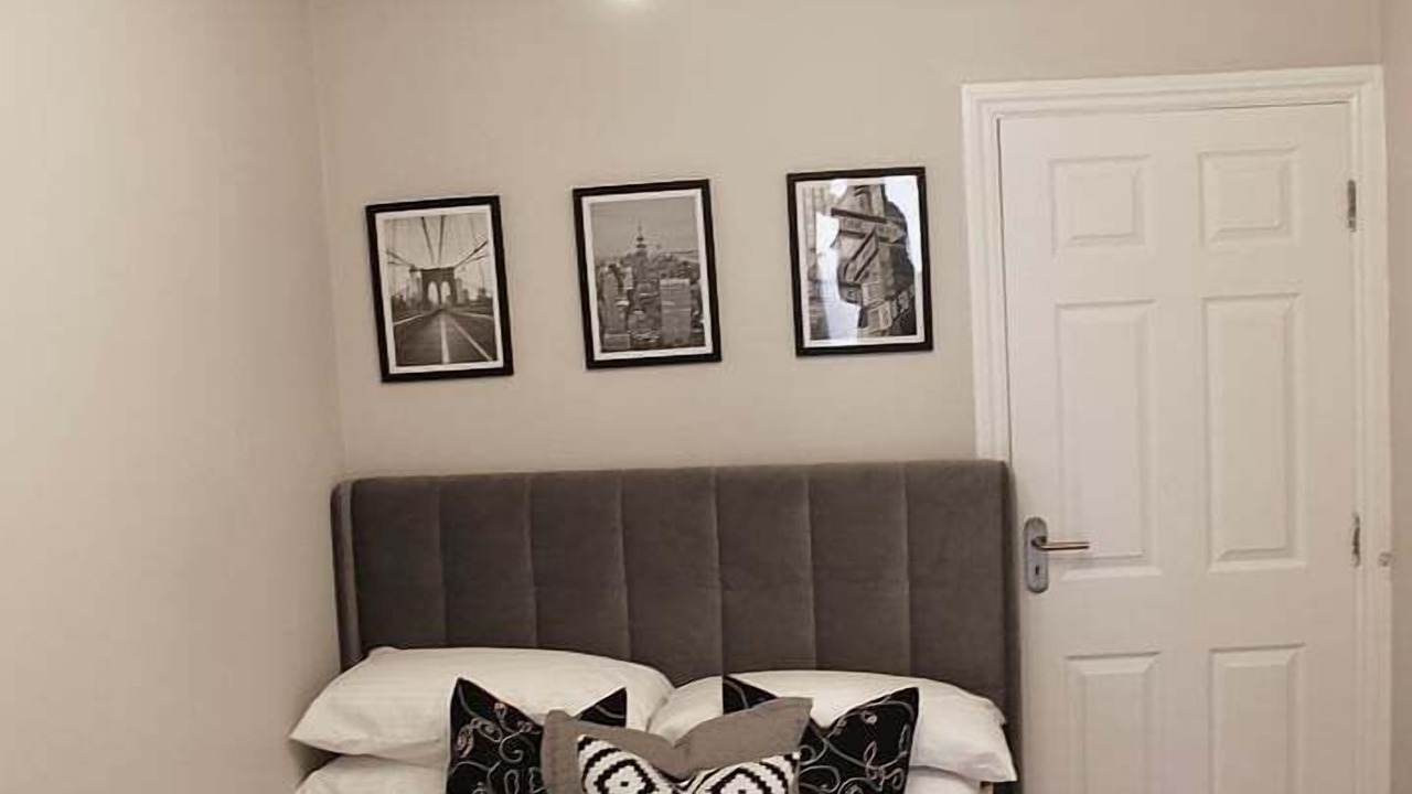 Photo of Bedroom in Reading