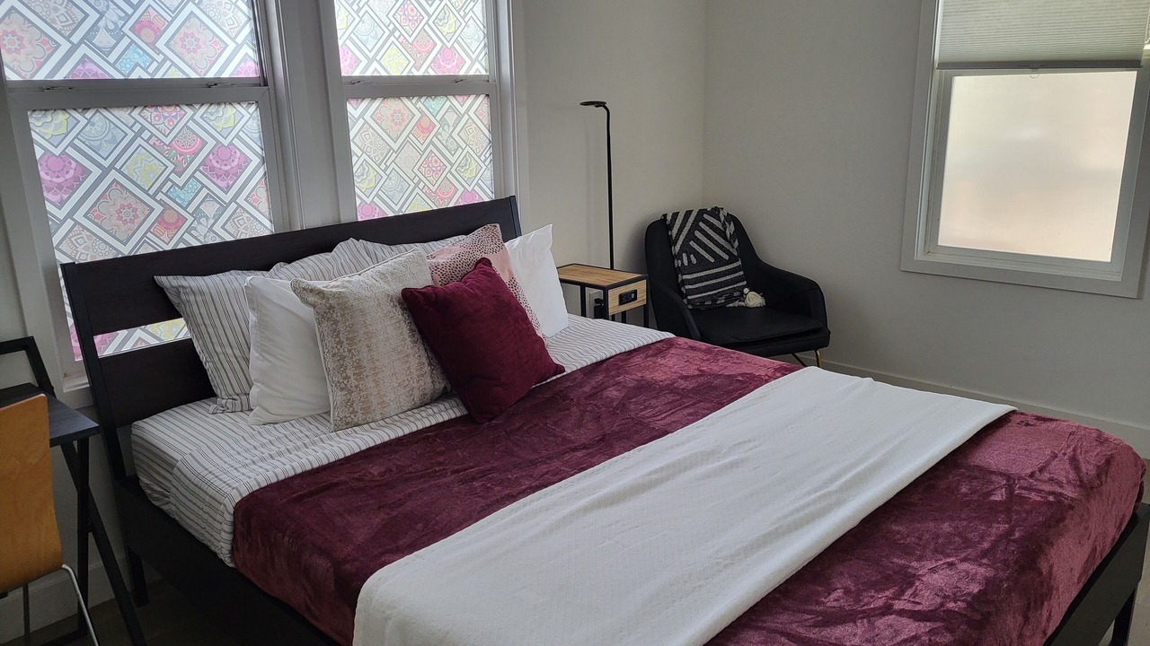 Photo of Bedroom in North Fair Oaks