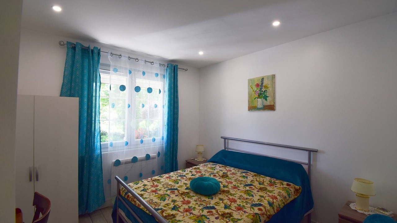 Photo of Bedroom in Sauveterre-Saint-Denis