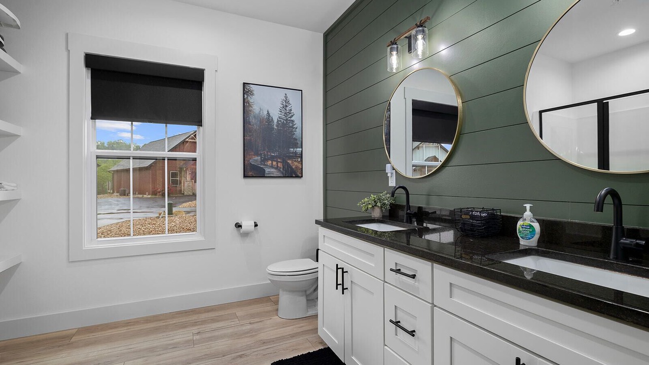 Photo of Bathroom in Branson