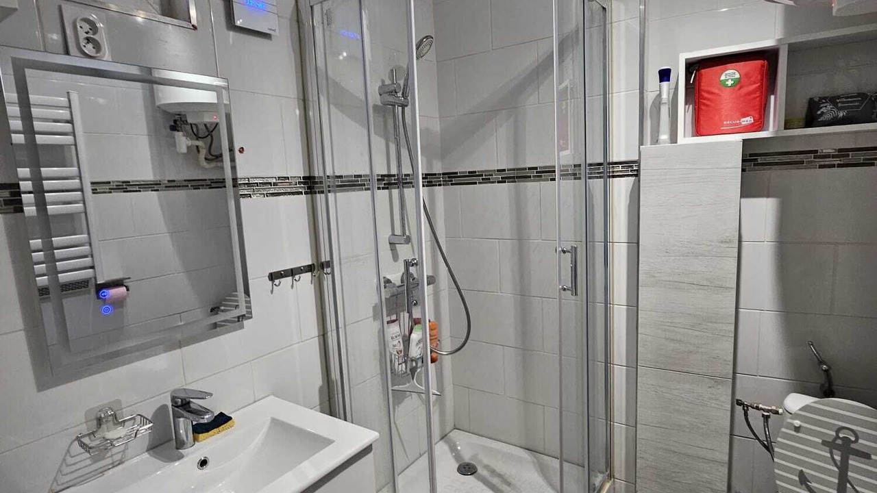 Photo of Bathroom in Lemasson