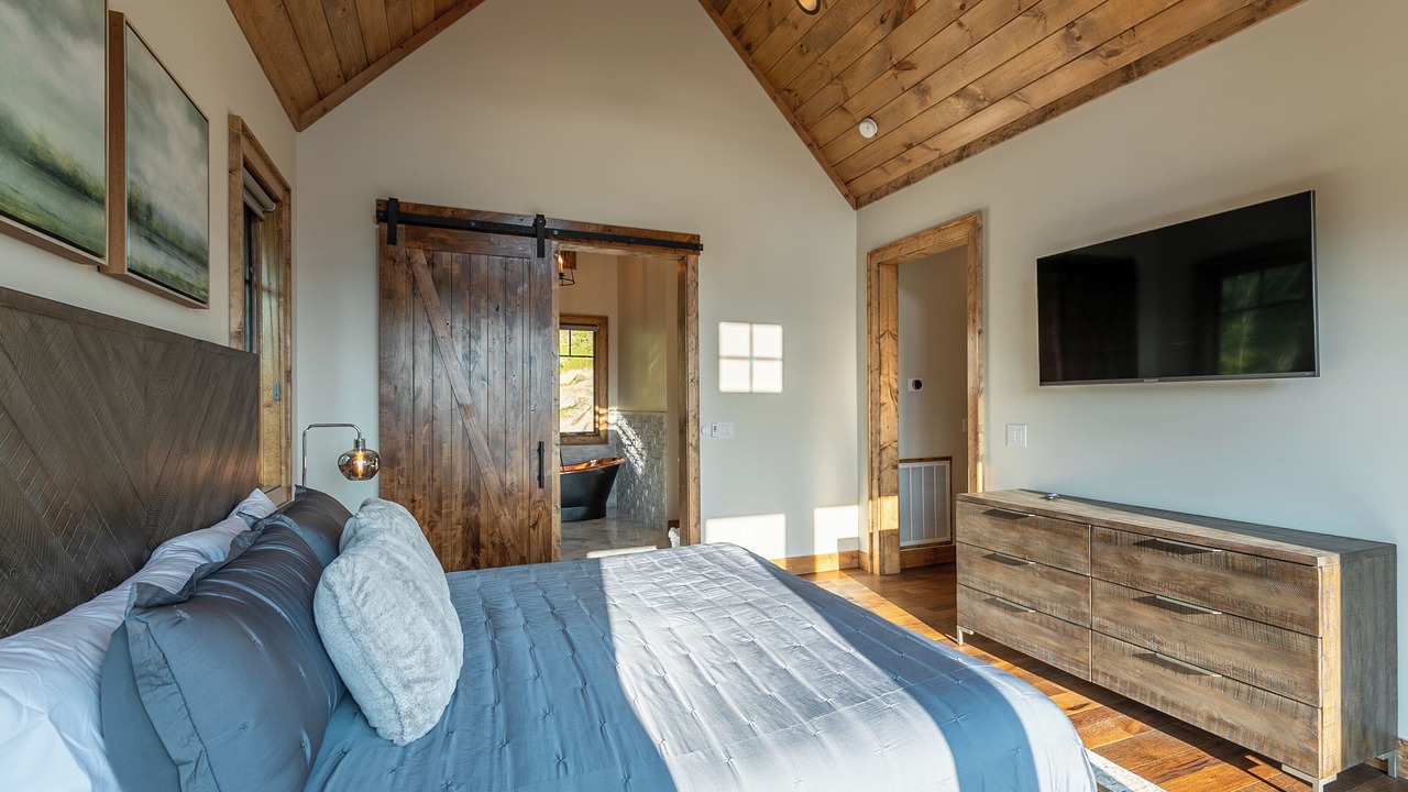 Photo of Bedroom in Banner Elk