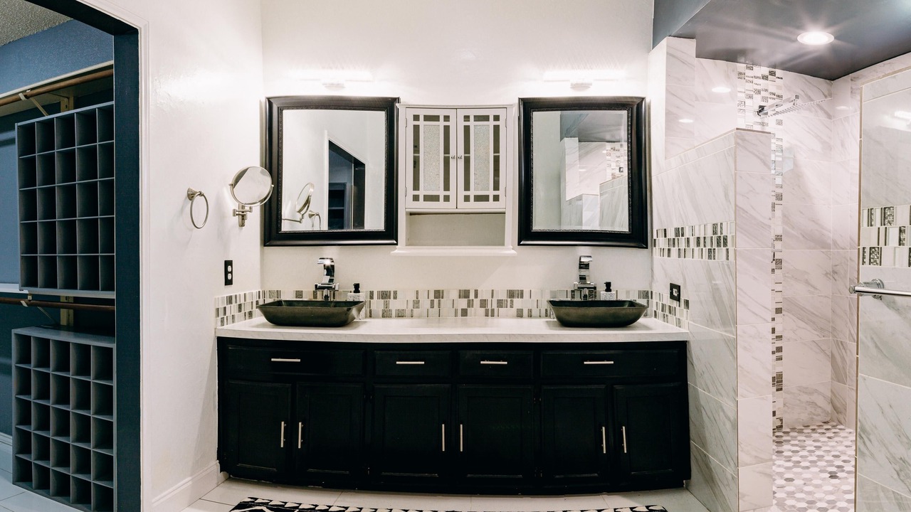 Photo of Bathroom in Katymead