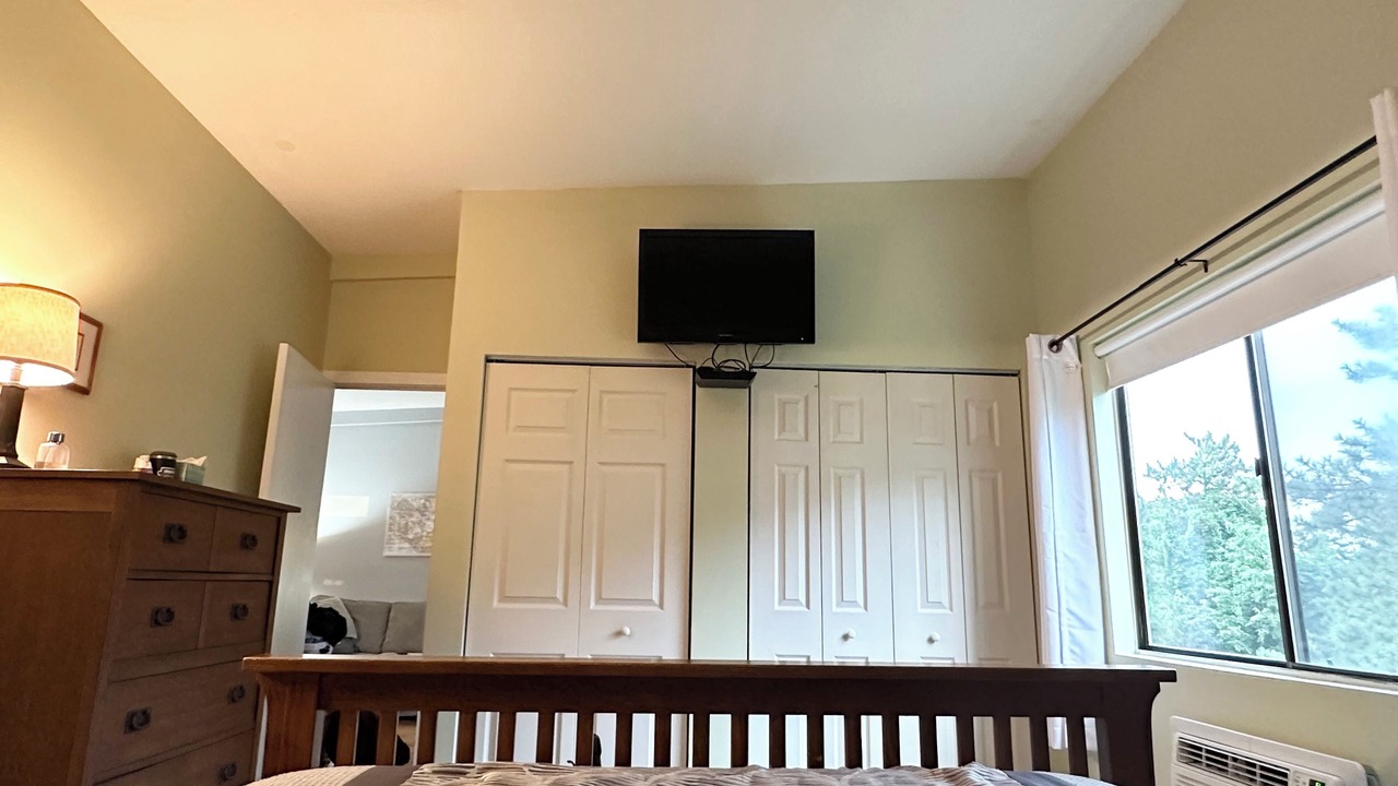 Photo of Bedroom in Weirs Beach