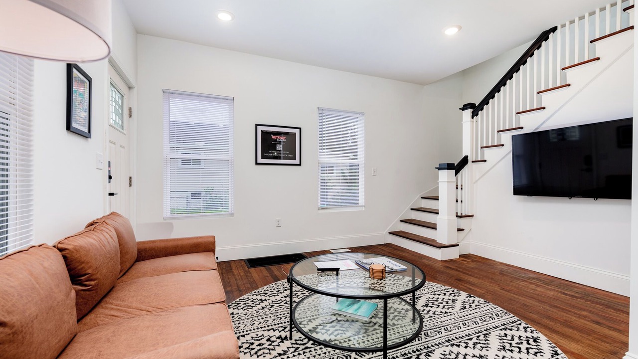 Photo of Livingroom in Tower Grove South