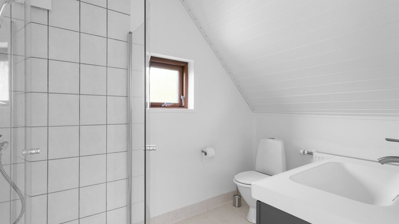 Photo of Bathroom in Lohals