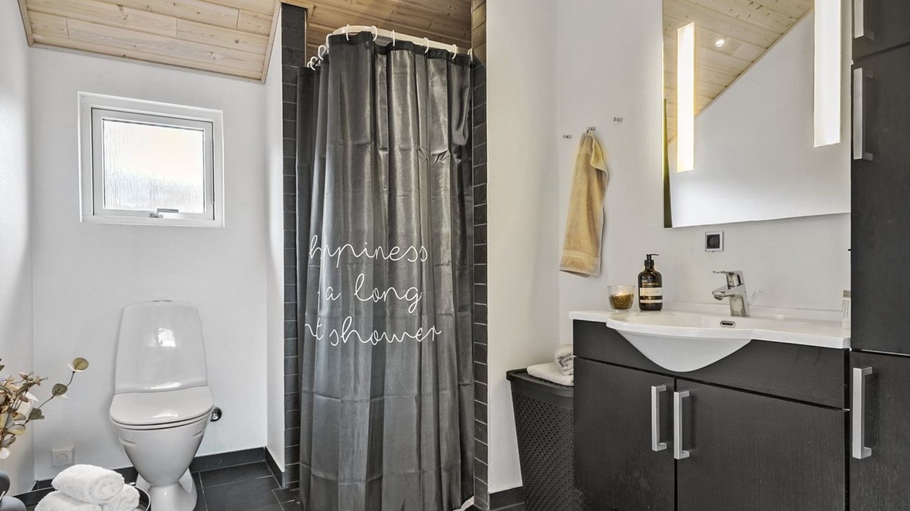 Photo of Bathroom in Hejlsminde Strand