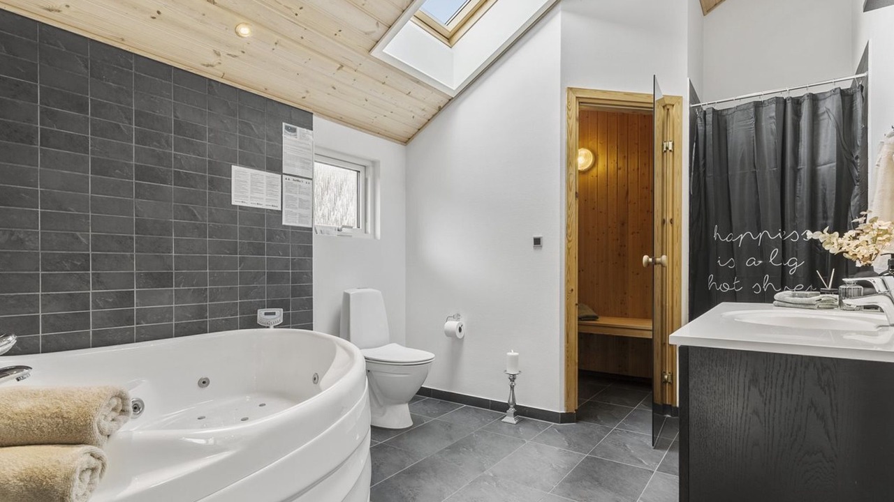 Photo of Bathroom in Hejlsminde Strand