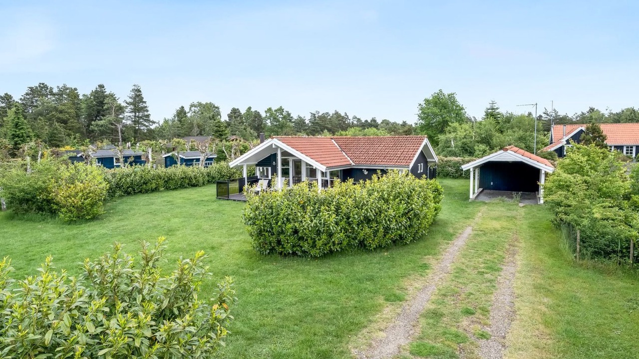 Photo of Others in Bøtø By