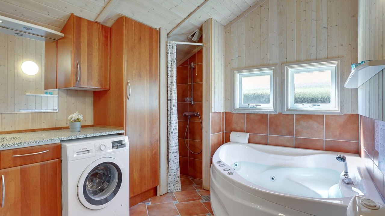 Photo of Bathroom in Bøtø By
