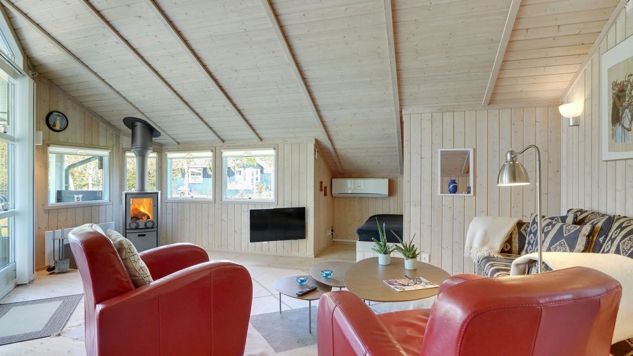 Photo of Livingroom in Bøtø By