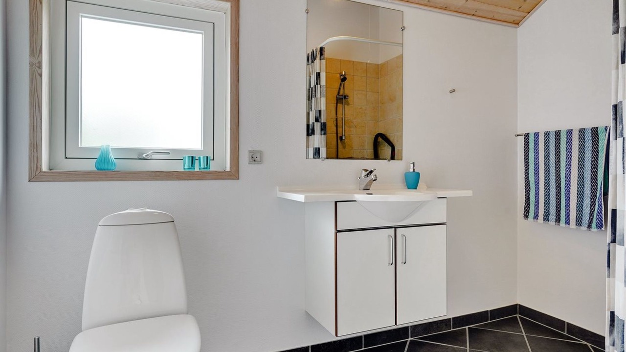 Photo of Bathroom in Jegum