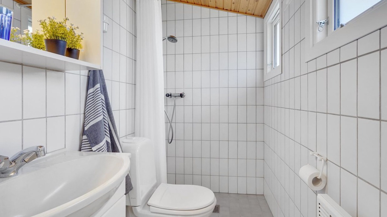 Photo of Bathroom in Gedesby