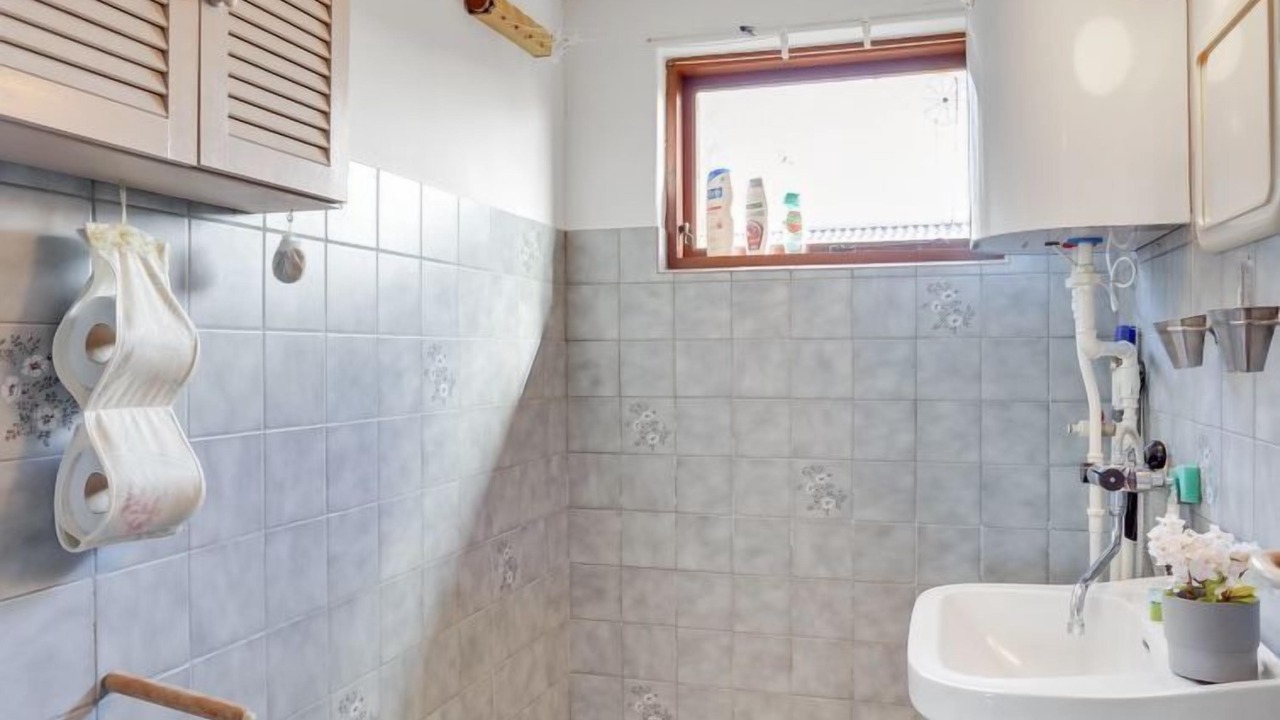 Photo of Bathroom in Fej
