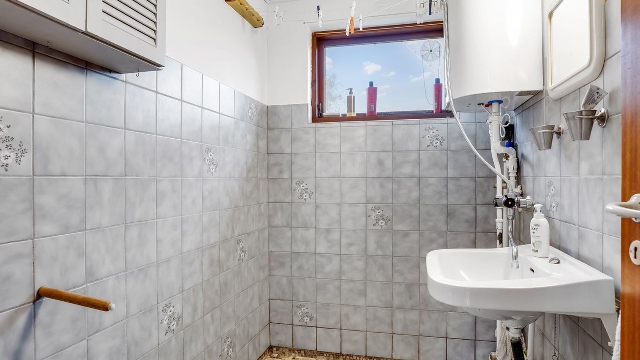 Photo of Bathroom in Fej