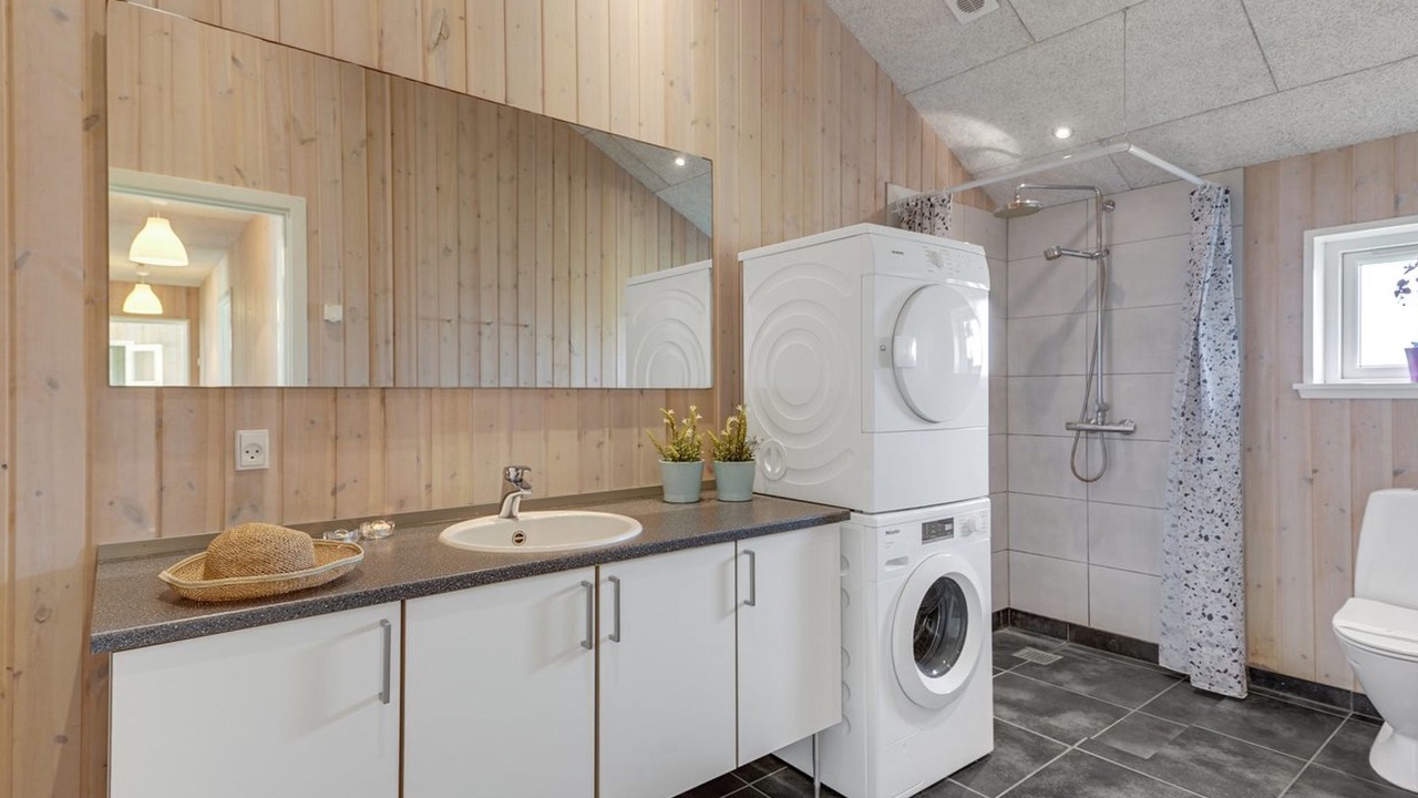 Photo of Bathroom in Vejers