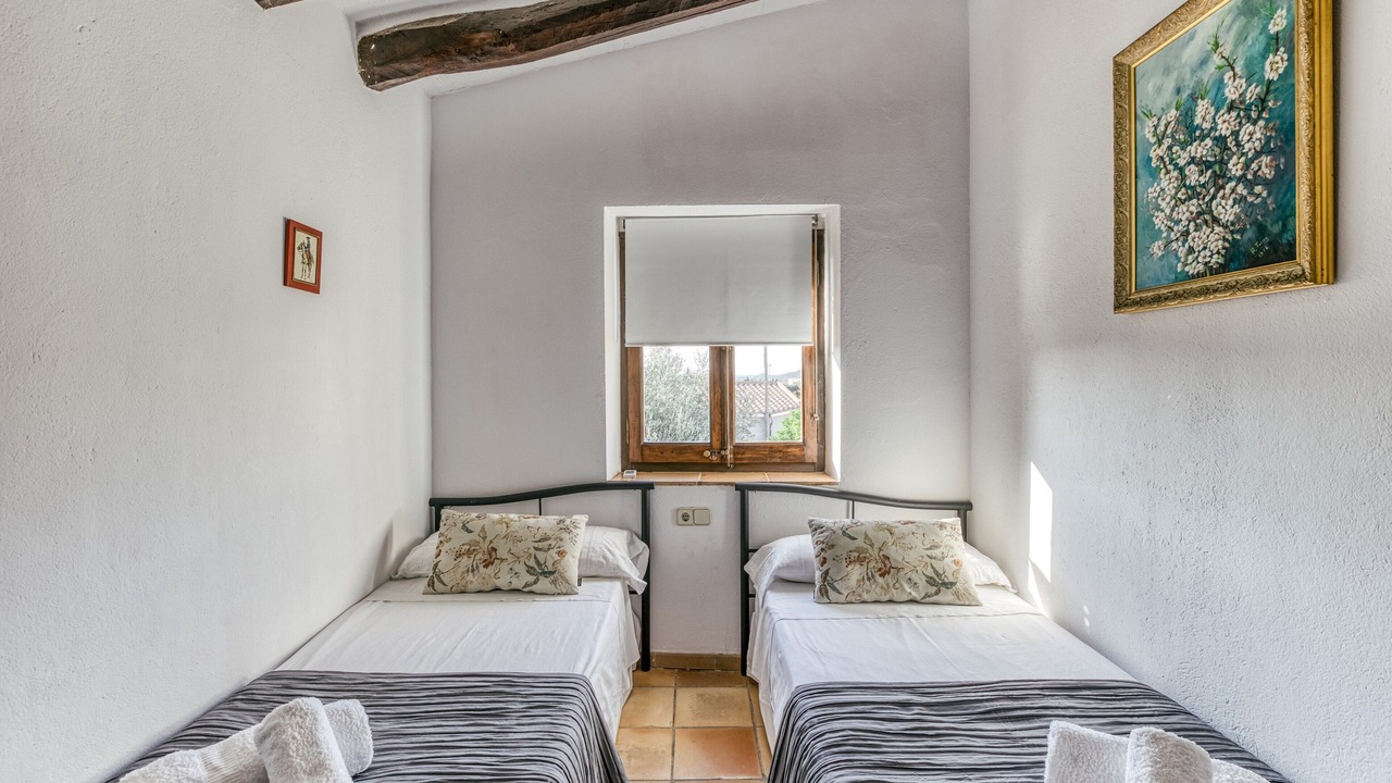 Photo of Bedroom in Cantallops