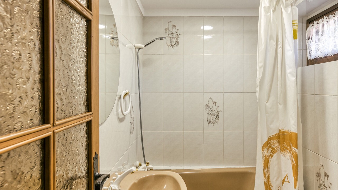 Photo of Bathroom in Cantallops