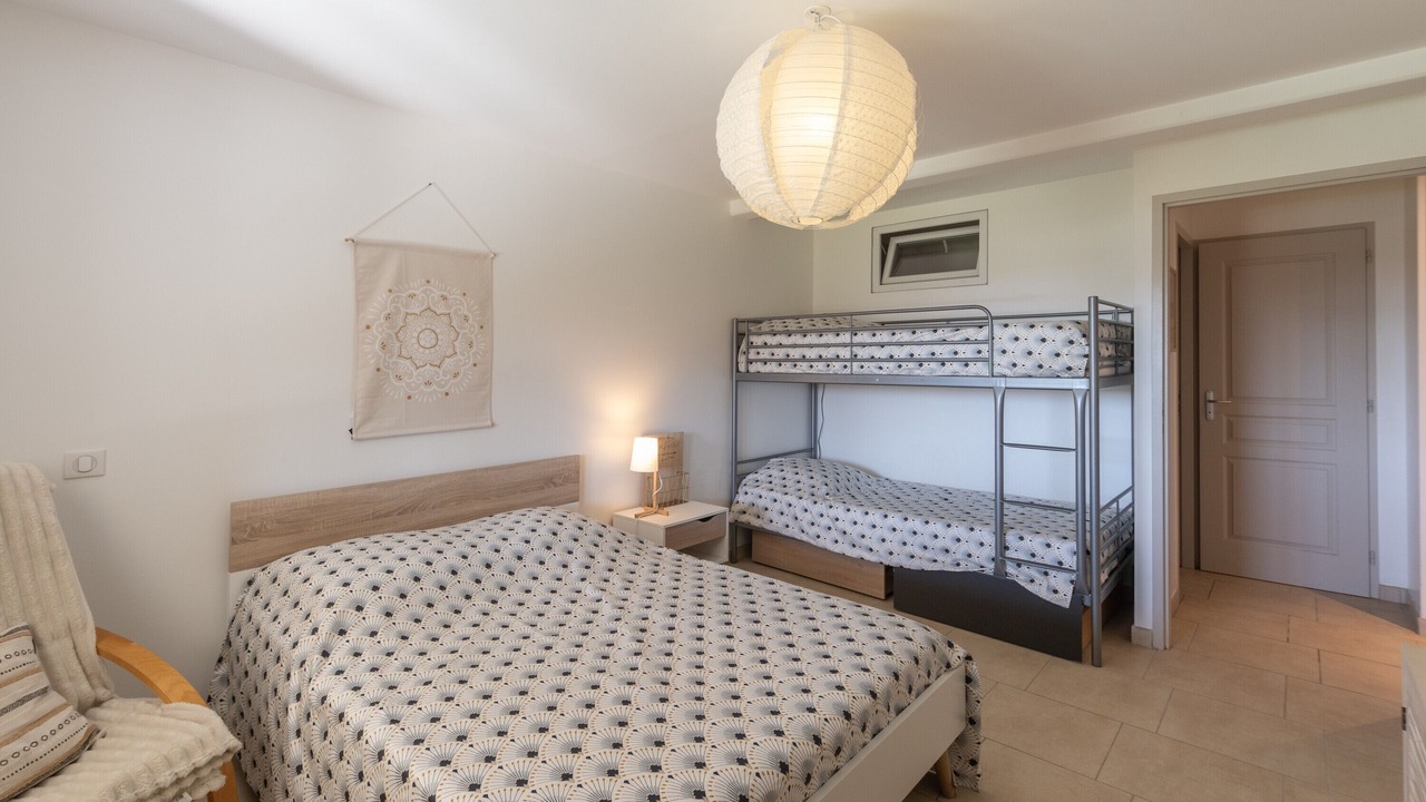 Photo of Bedroom in Saint-Privat