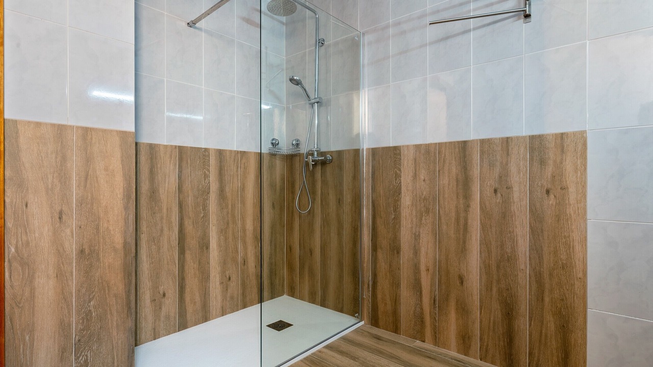 Photo of Bathroom in Aldover