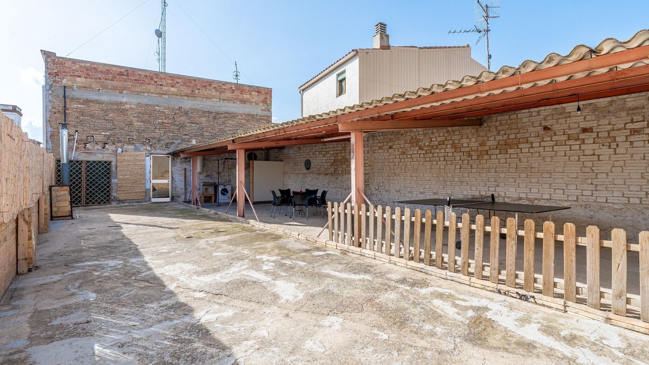 Photo of Outdoor in Aldover