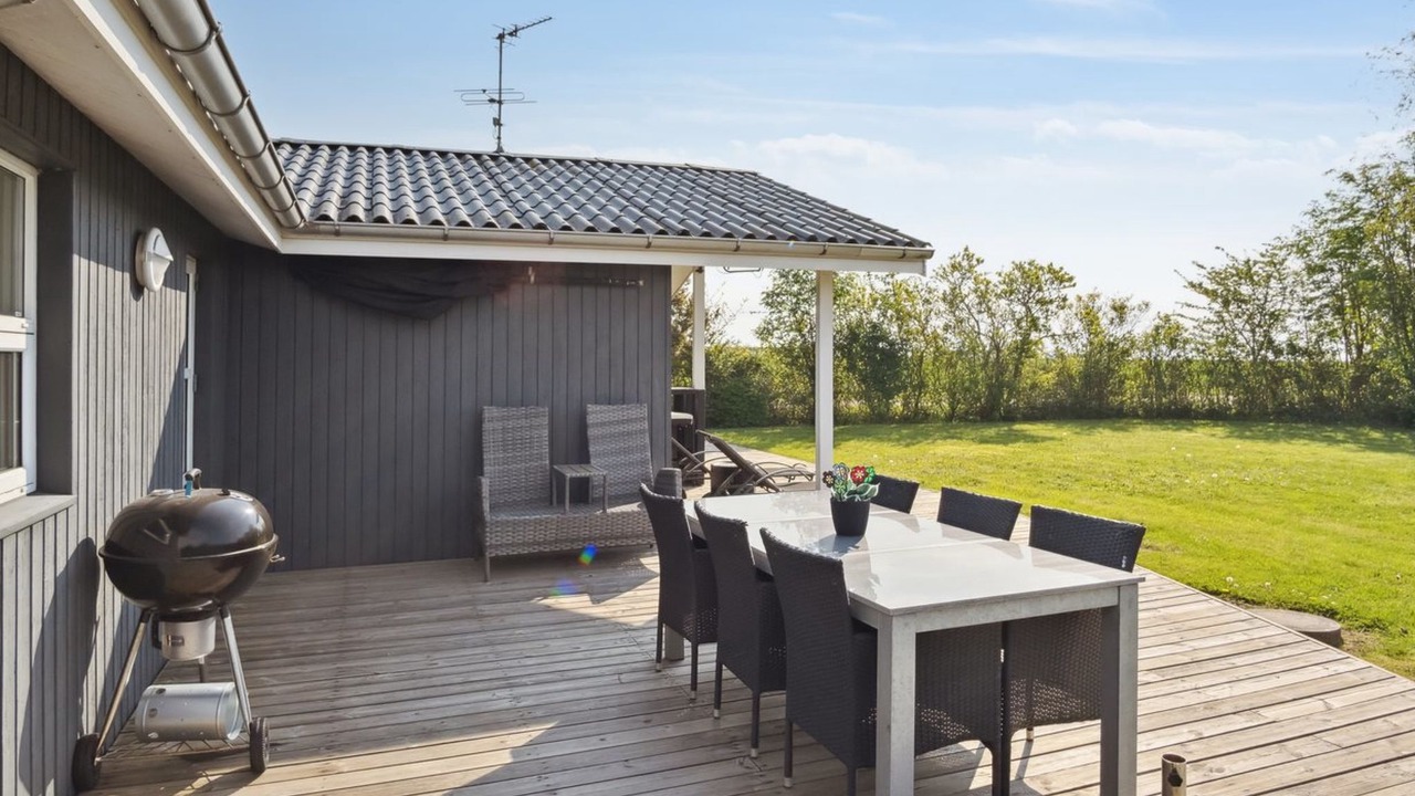 Photo of Others in Flovt Strand