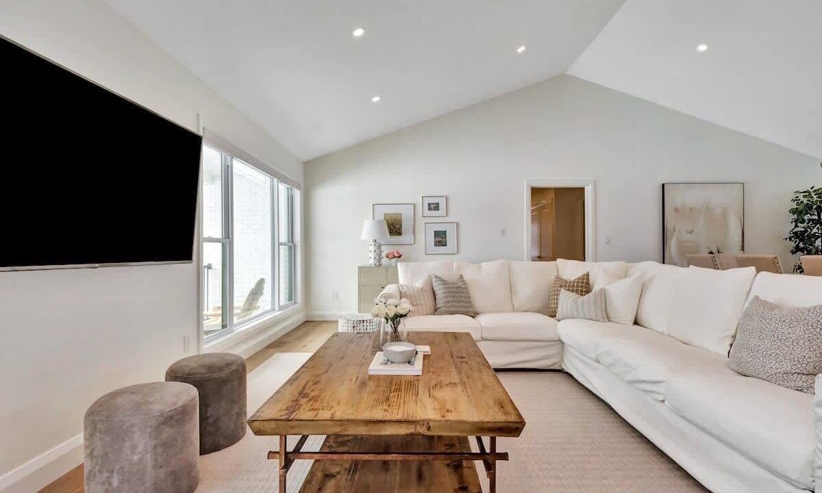 Photo of Livingroom in Mississippi Mills