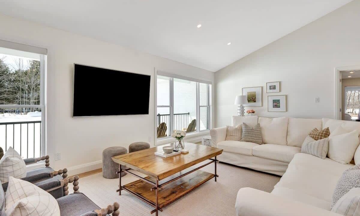 Photo of Livingroom in Mississippi Mills