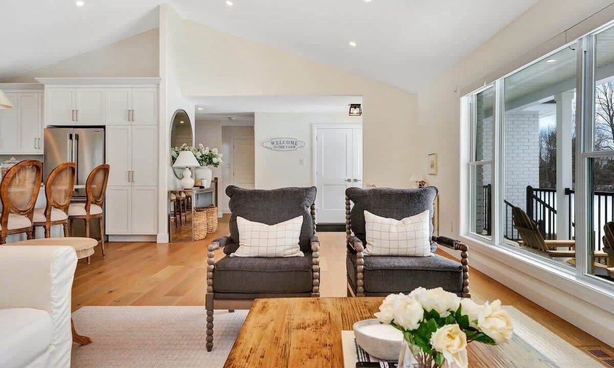 Photo of Livingroom in Mississippi Mills