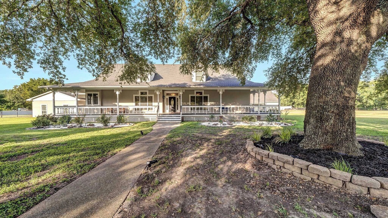 Photo of Outdoor in Tyler