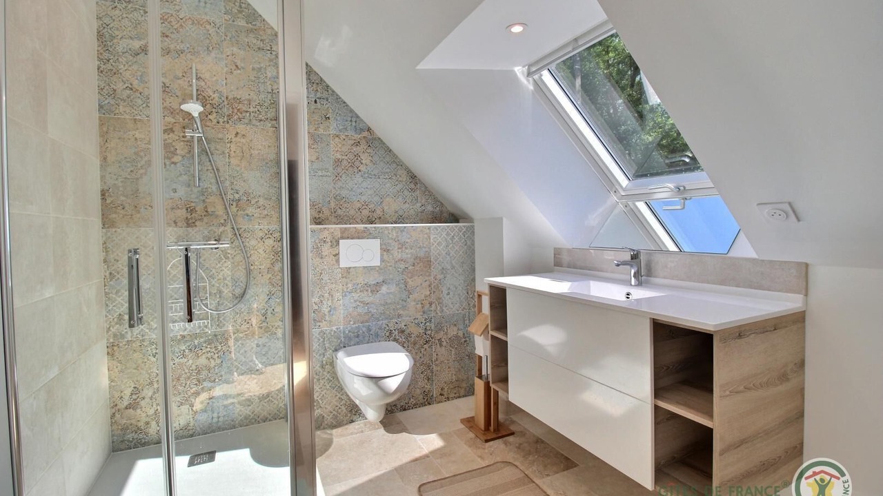 Photo of Bathroom in Corseul