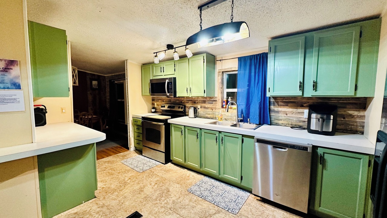 Photo of Kitchen in Schuyler