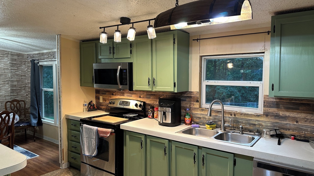Photo of Kitchen in Schuyler