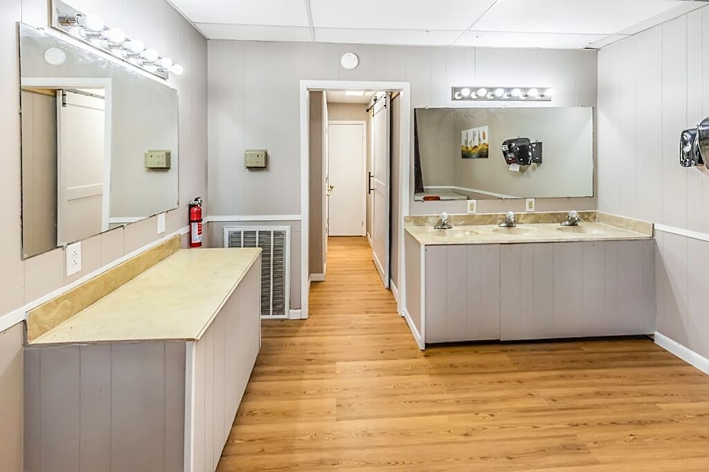 Photo of Bathroom in Dry Creek