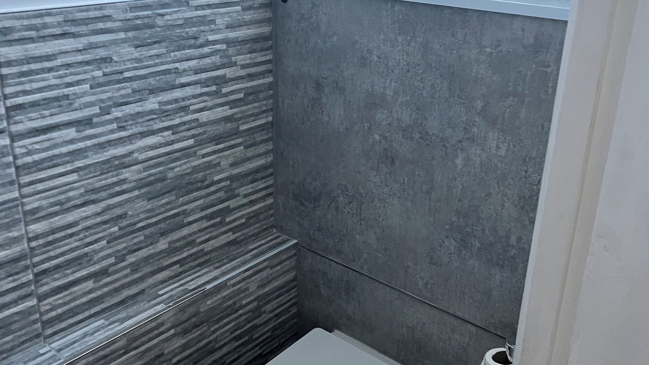 Photo of Bathroom in College