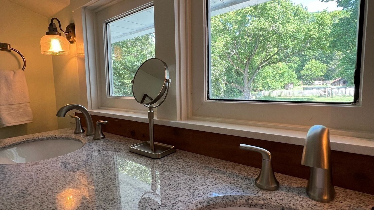 Photo of Bathroom in Ponca