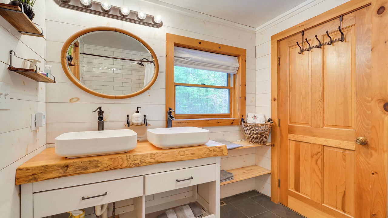Photo of Bathroom in Bolton Landing