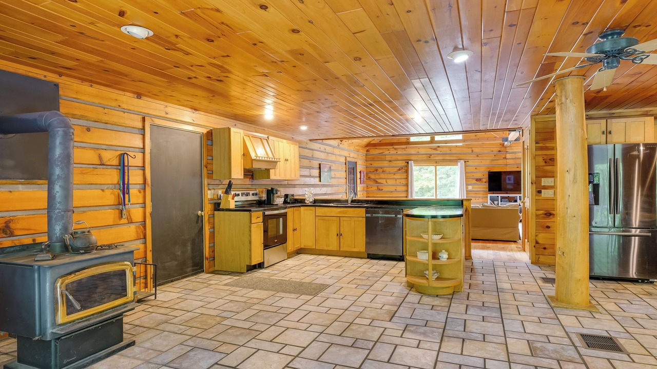 Photo of Kitchen in Bolton Landing