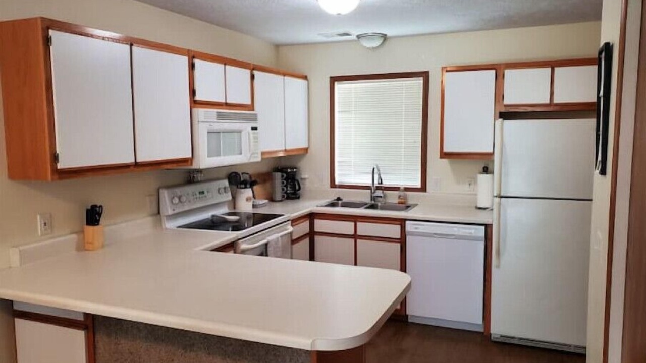 Photo of Kitchen in Holiday Hills