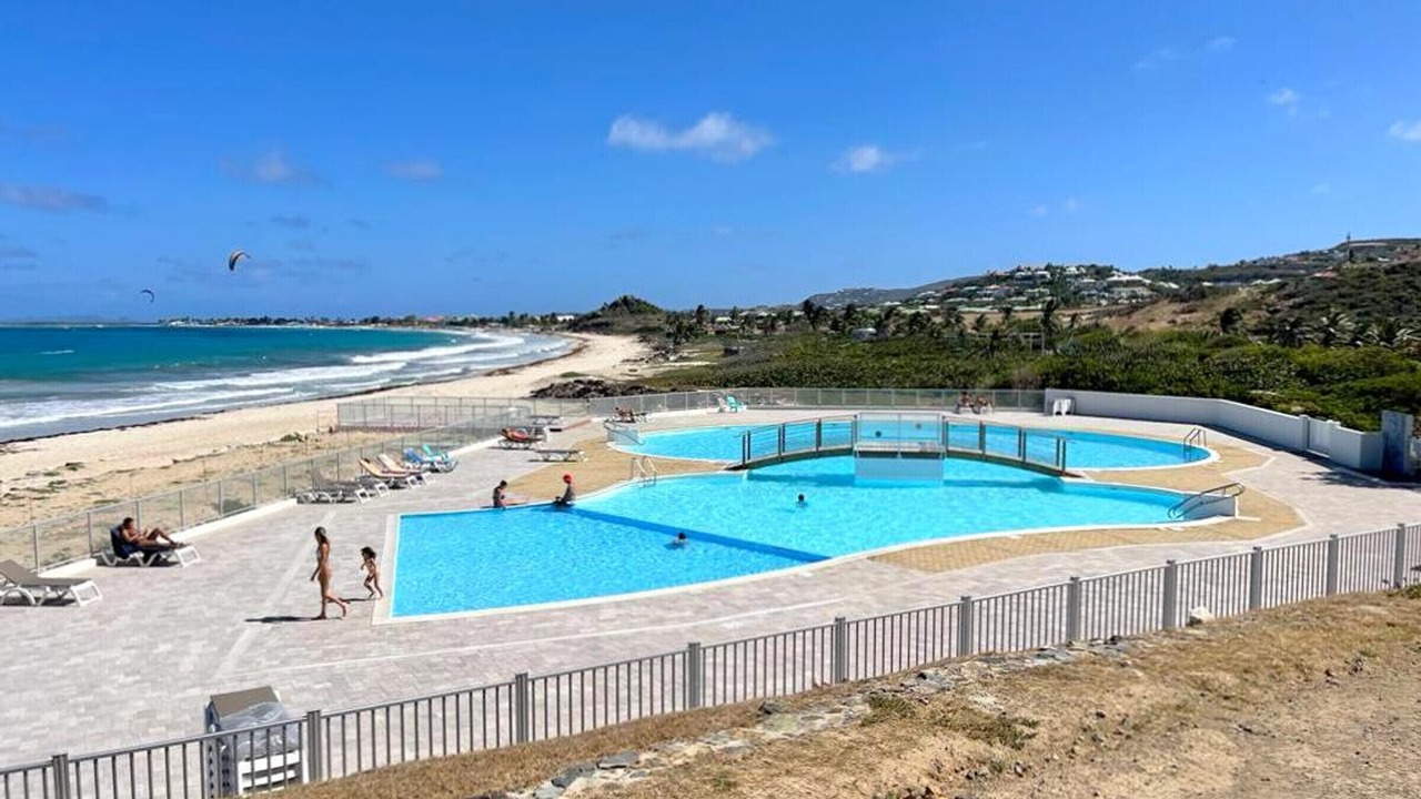 Photo of Outdoor in Orient Bay