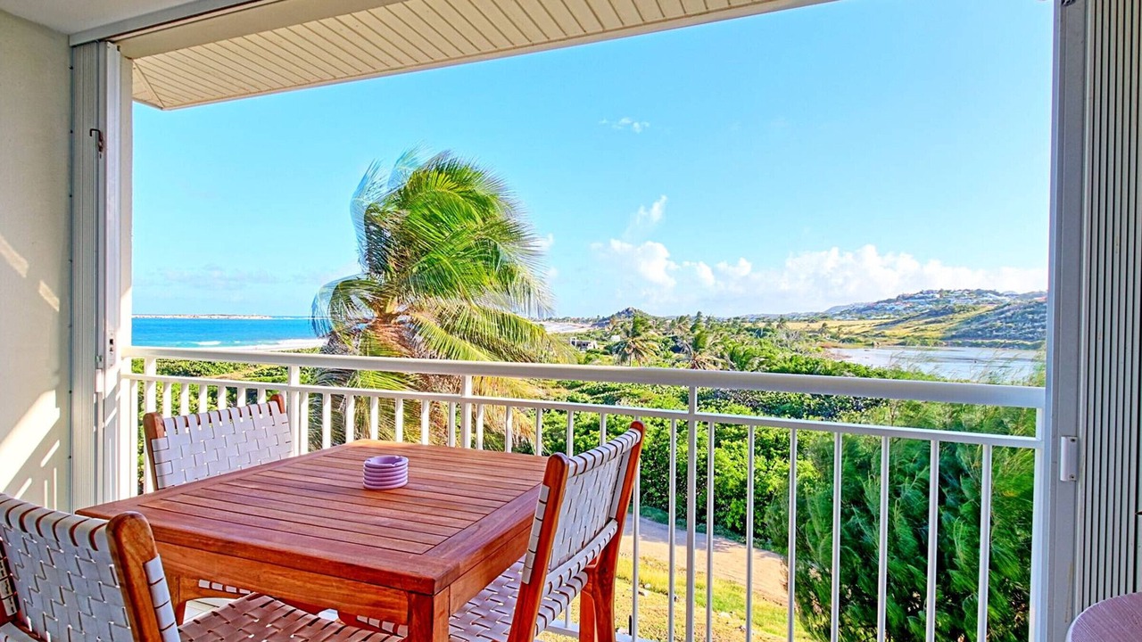 Photo of Outdoor in Orient Bay