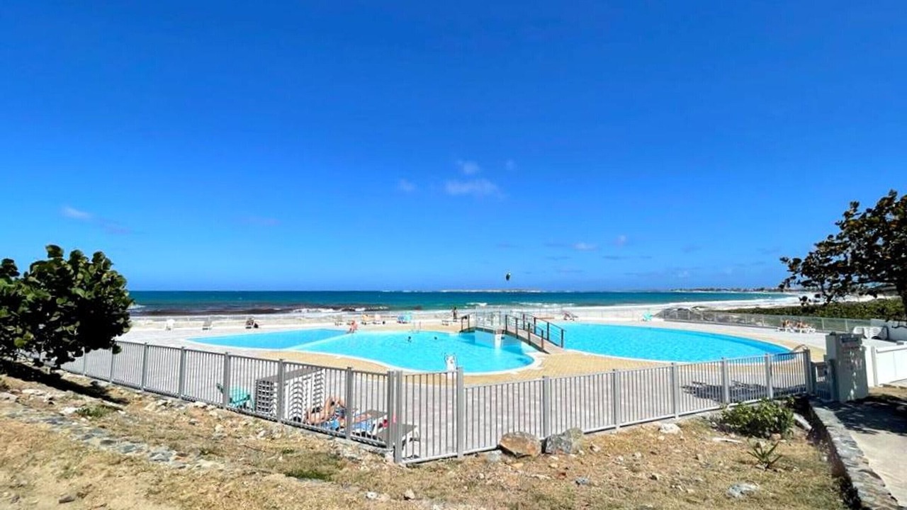 Photo of Outdoor in Orient Bay