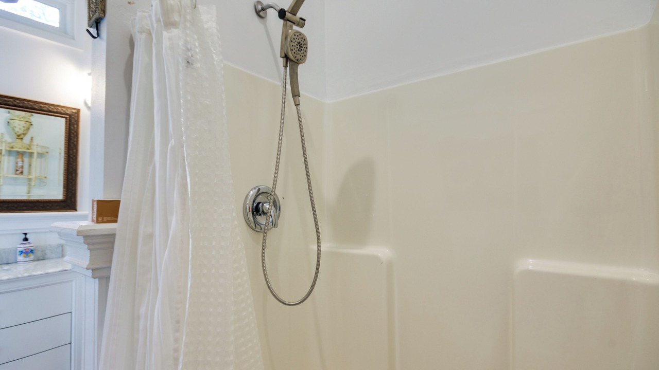 Photo of Bathroom in Washington