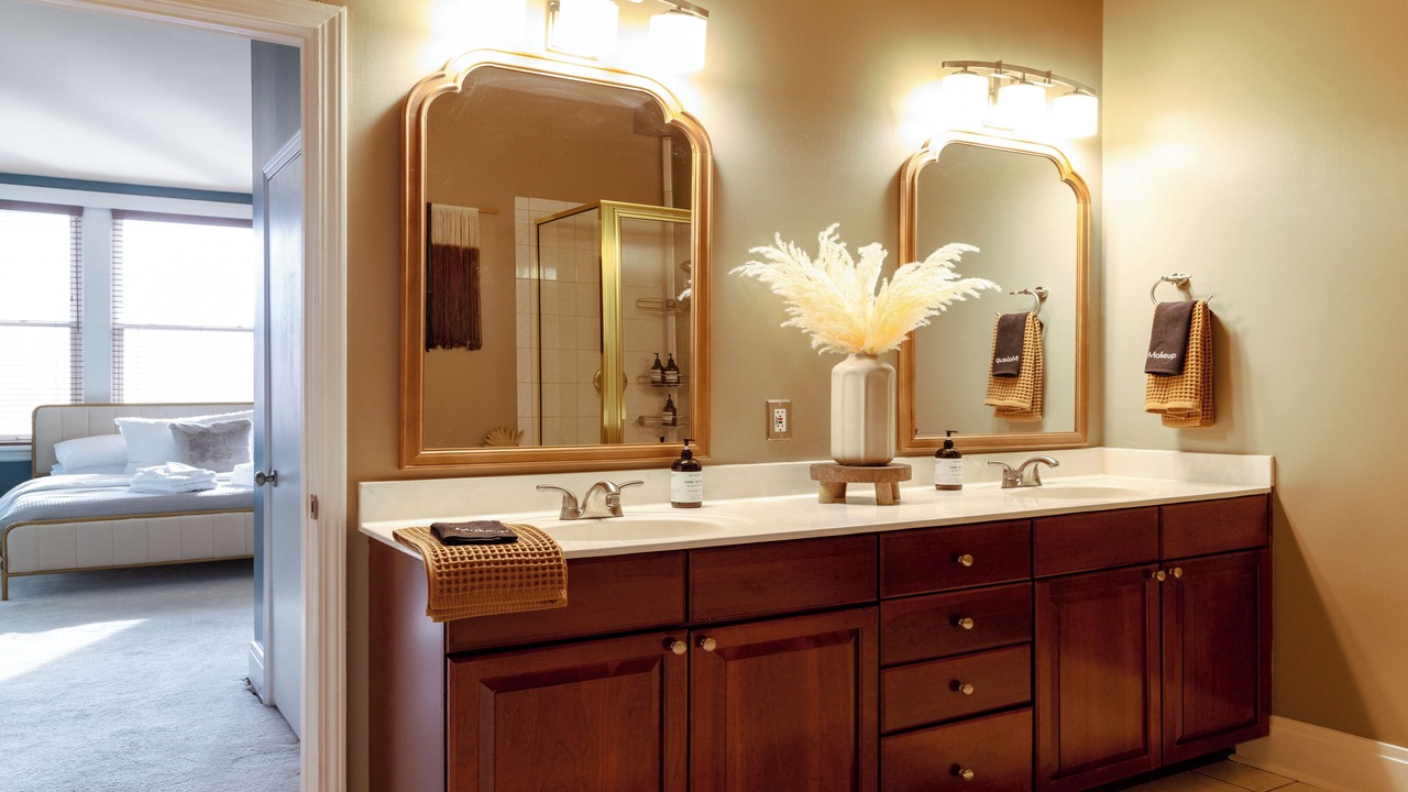 Photo of Bathroom in Central West End