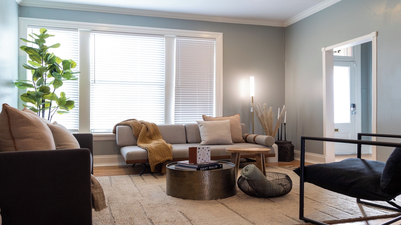 Photo of Livingroom in Central West End