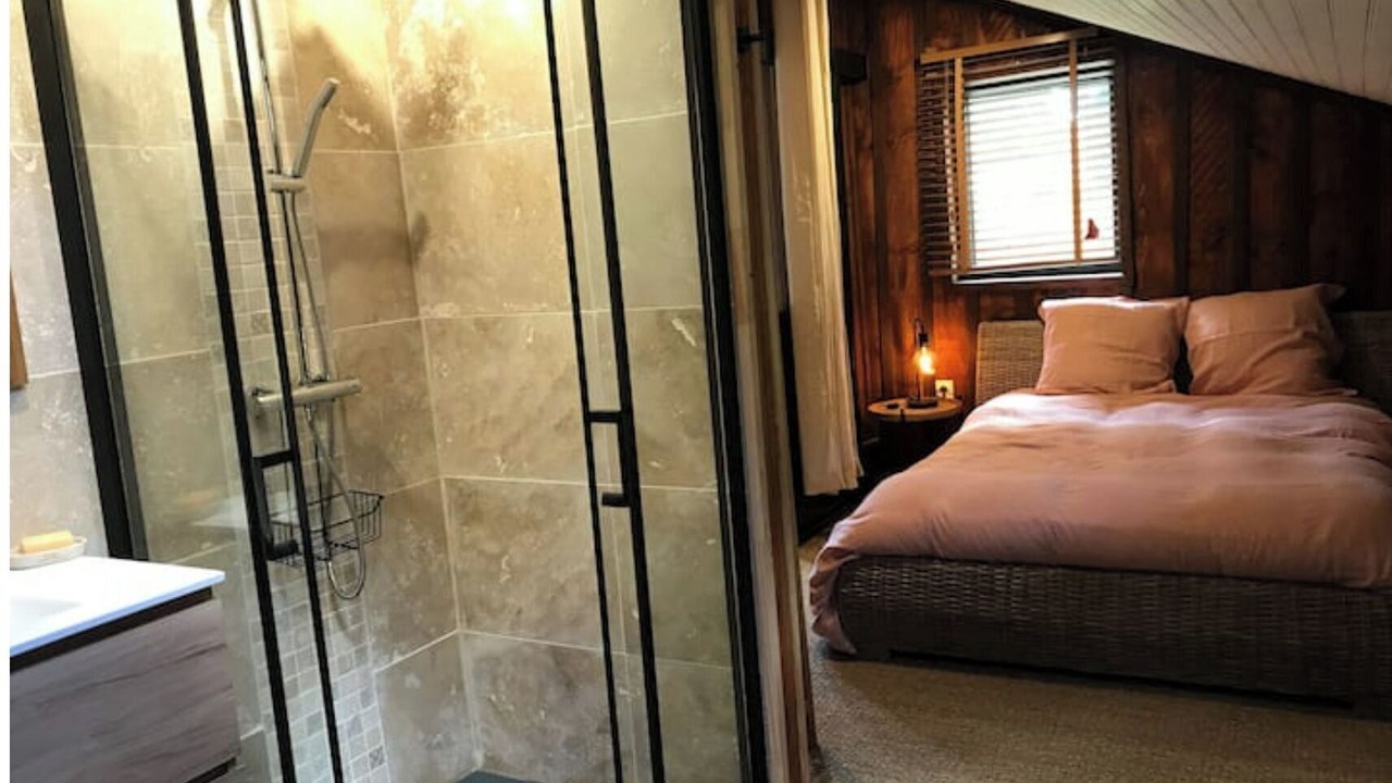 Photo of Bathroom in Arjuzanx