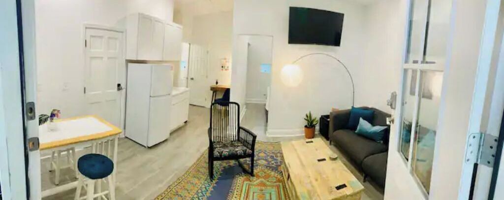 Photo of Livingroom in Roswell