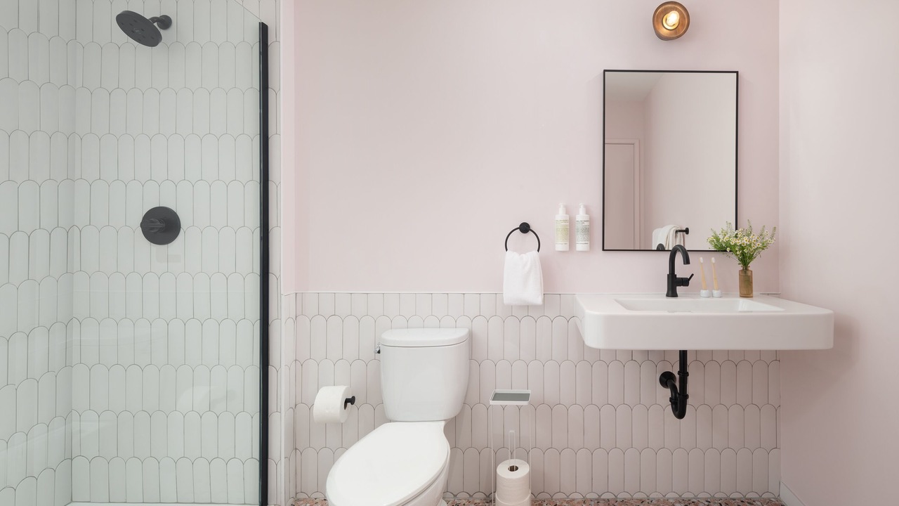 Photo of Bathroom in Near West Side