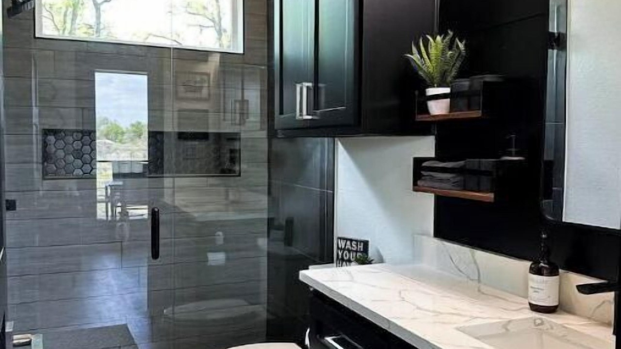 Photo of Bathroom in Denison